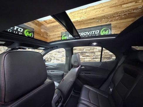 Used 2023 Chevrolet Equinox RS w/ RS Leather Package AWD/4WD image 31