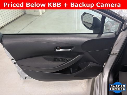 Used 2021 Toyota Corolla LE image 5