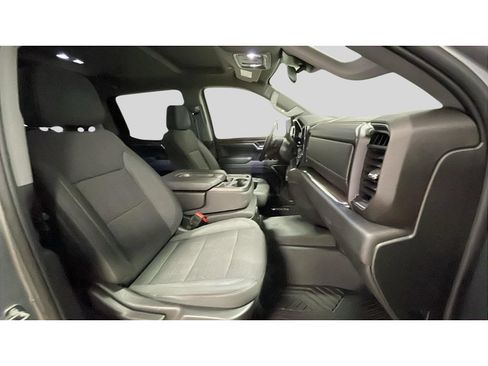 Used 2024 Chevrolet Silverado 1500 LT AWD/4WD image 15