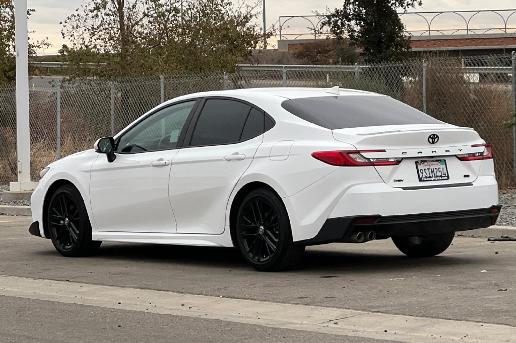 Certified 2025 Toyota Camry SE w/ Convenience Package FWD image 7