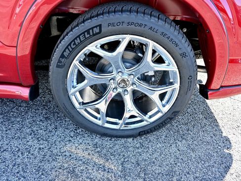 New 2025 Ford F150 Lariat w/ Equipment Group 502A High image 13