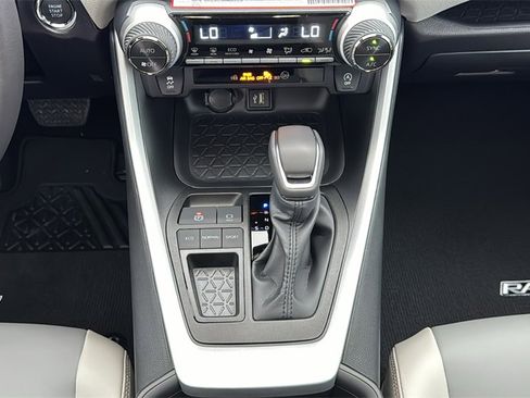 New 2025 Toyota RAV4 XLE Premium image 31