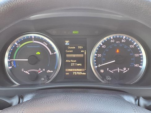 Used 2017 Toyota Highlander LE image 22