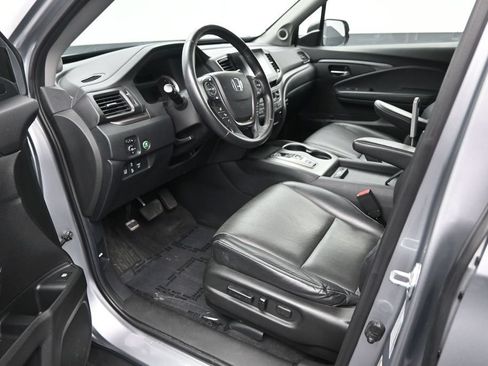 Used 2023 Honda Ridgeline RTL image 10