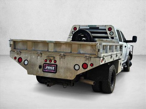 Used 2020 RAM 3500 Tradesman w/ Chrome Appearance Group AWD/4WD image 5