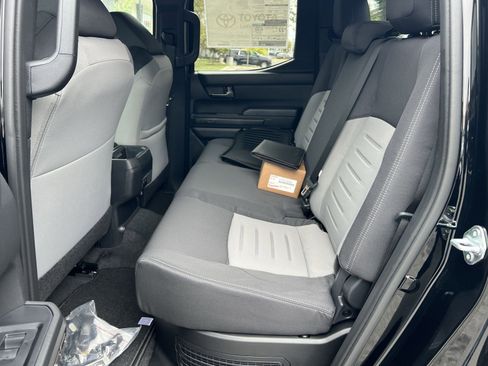 New 2025 Toyota Tacoma TRD Off-Road image 19