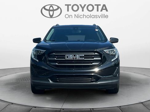 Used 2020 GMC Terrain SLE w/ Driver Convenience Package AWD/4WD image 8