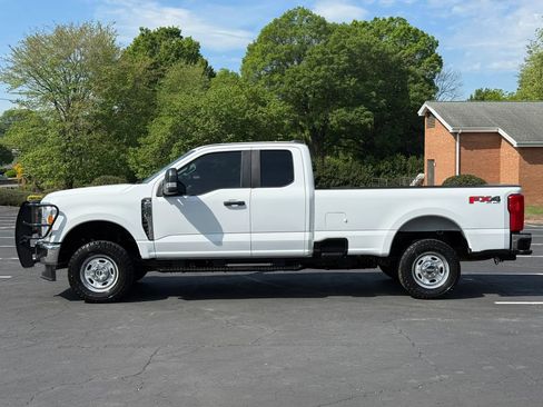 Used 2023 Ford F250 XL w/ XL Driver Assist Package image 2