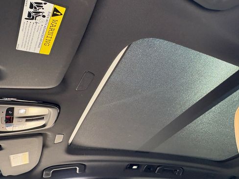 Certified 2023 Volvo XC60 T8 Ultimate image 26