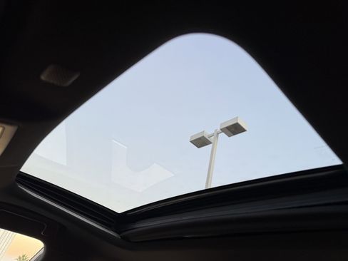 Certified 2023 Lexus IS 350 F Sport image 19