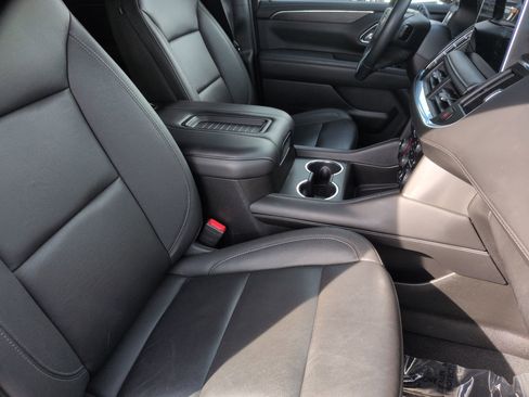 Used 2024 Chevrolet Tahoe LT RWD image 37