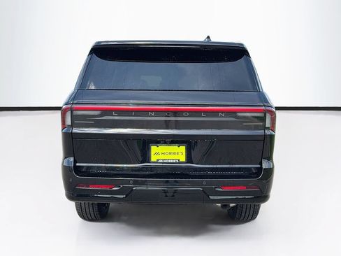 New 2027 Lincoln Navigator Reserve w/ Jet Appearance Package AWD/4WD image 6