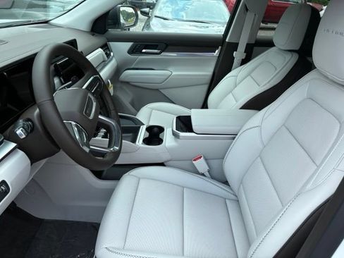 New 2027 GMC Terrain Denali AWD/4WD image 4
