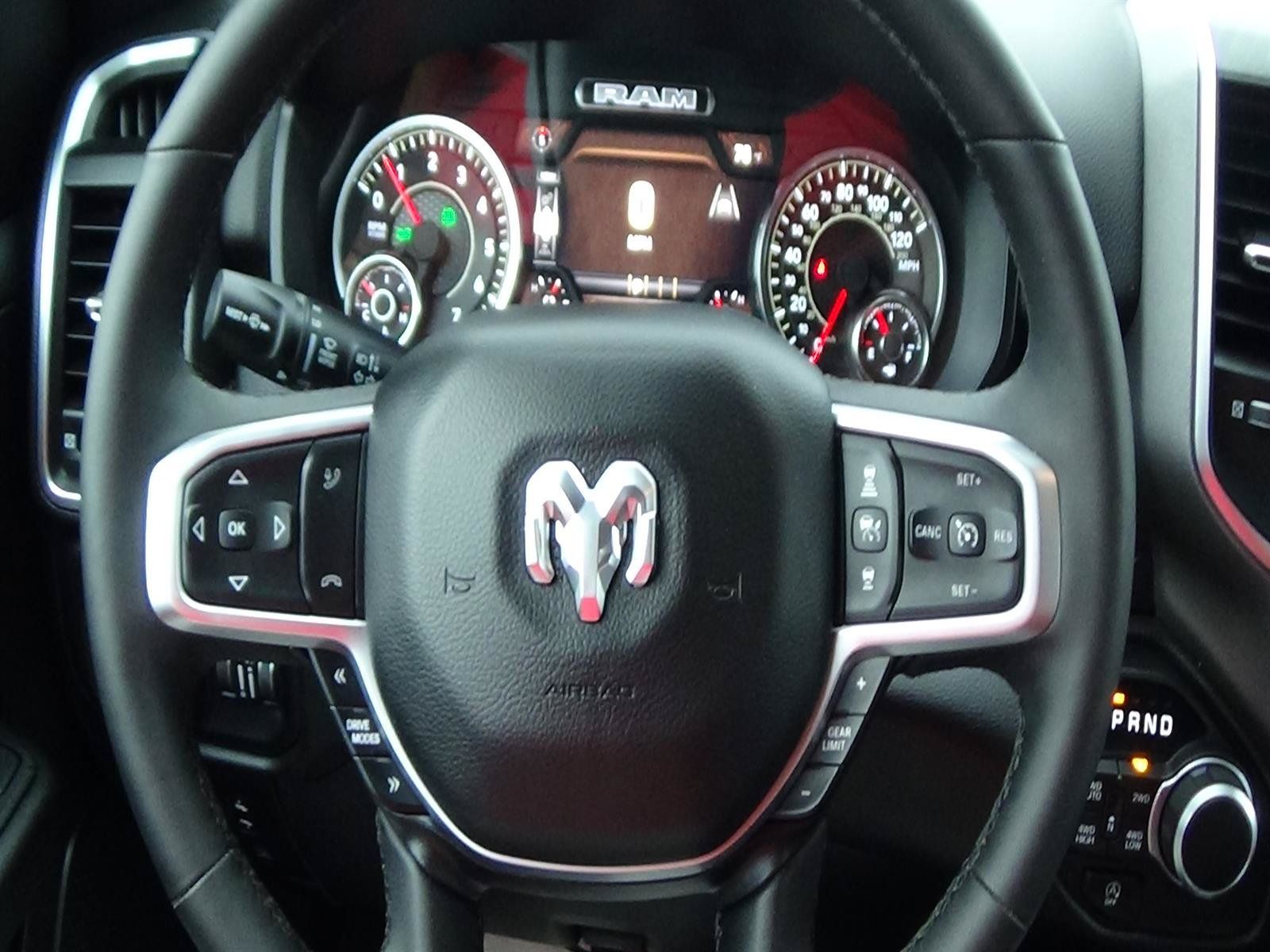 Used 2025 RAM 1500 Big Horn AWD/4WD image 24