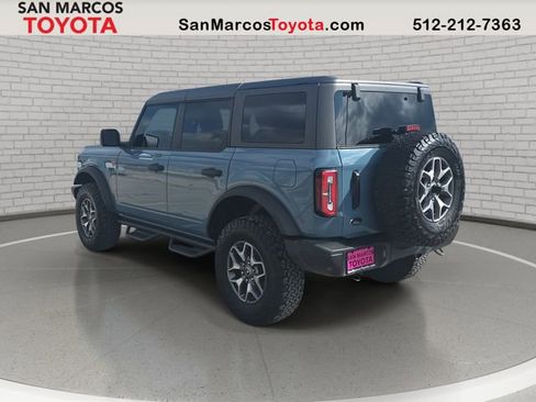 Used 2023 Ford Bronco Badlands image 7