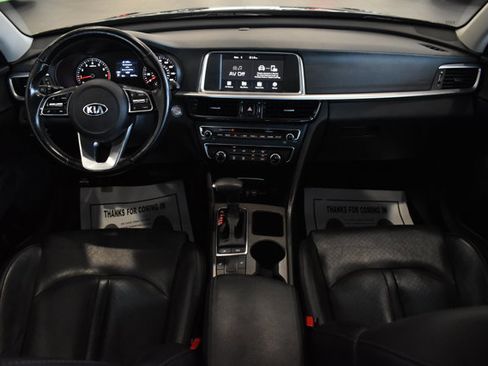 Used 2020 Kia Optima SE image 15