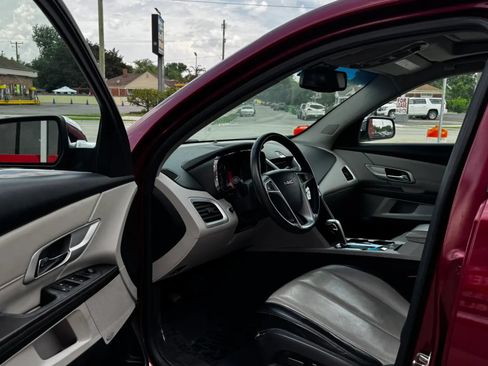 Used 2011 GMC Terrain SLT FWD image 14