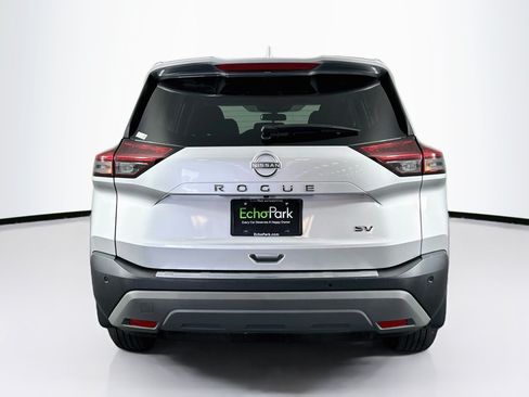 Used 2023 Nissan Rogue SV w/ SV Premium B Package FWD image 7