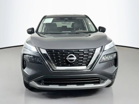 Used 2023 Nissan Rogue S AWD/4WD image 2