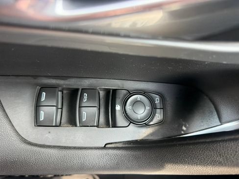 Used 2020 Chevrolet Blazer LT FWD image 23