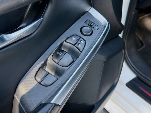 Used 2021 Nissan Sentra SR image 22