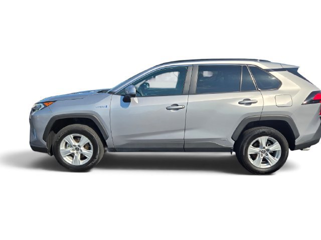 Used 2021 Toyota RAV4 XLE AWD/4WD image 7
