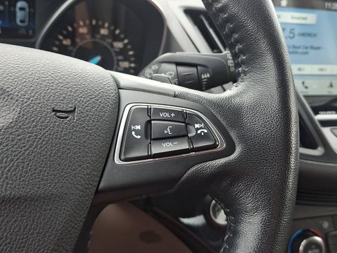 Used 2017 Ford Escape Titanium w/ Equipment Group 301A FWD image 23