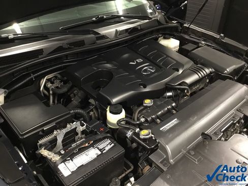 Used 2017 INFINITI QX80 4WD w/ Deluxe Technology Package image 44