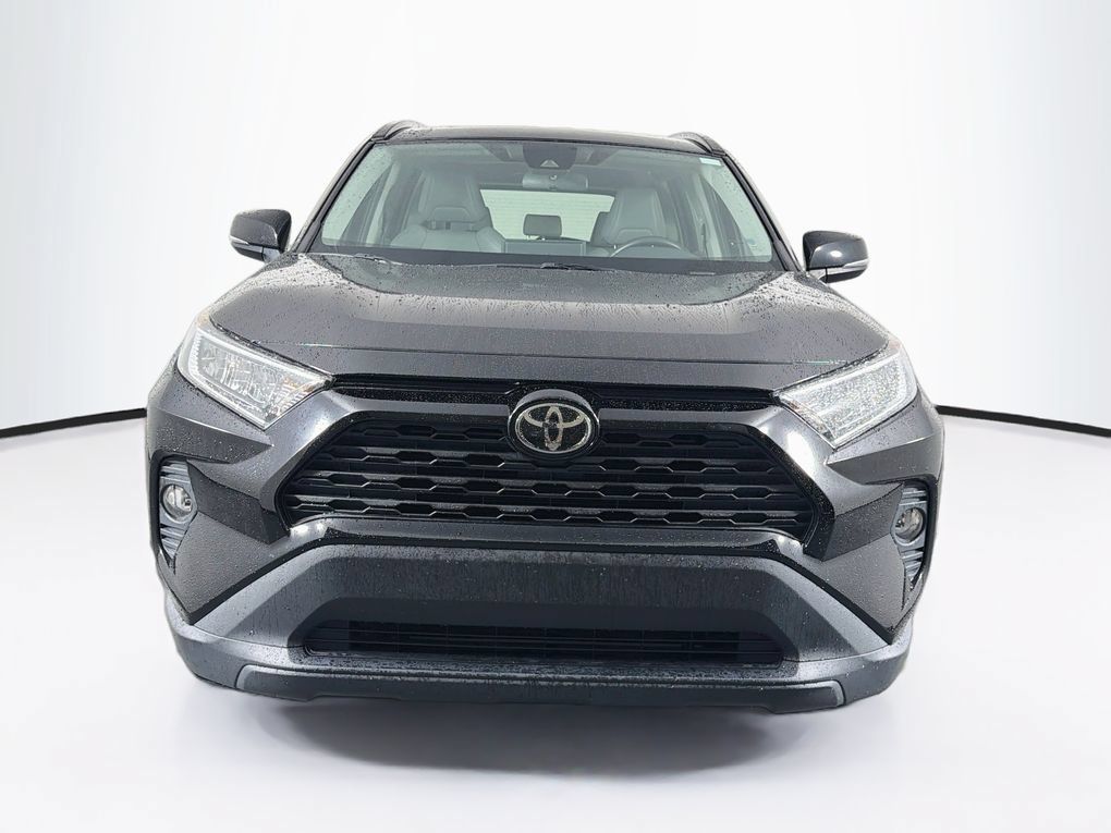 Used 2021 Toyota RAV4 XLE Premium FWD image 2