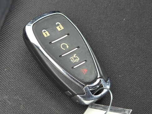 Used 2023 Chevrolet Malibu LT image 35