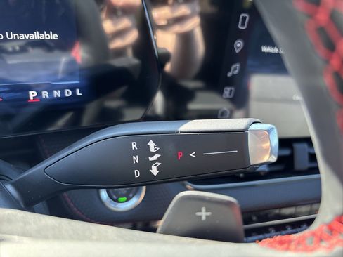 New 2026 Chevrolet Equinox RS image 22