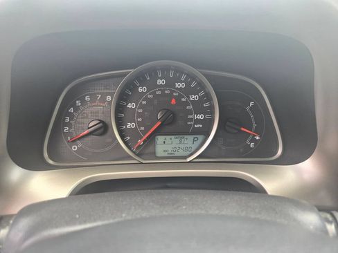 Used 2015 Toyota RAV4 XLE AWD/4WD image 11