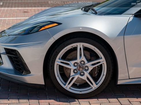 Used 2020 Chevrolet Corvette Stingray w/ Z51 Performance Package image 38