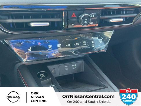 New 2026 Nissan Kicks SR w/ SR Premium Package FWD image 24