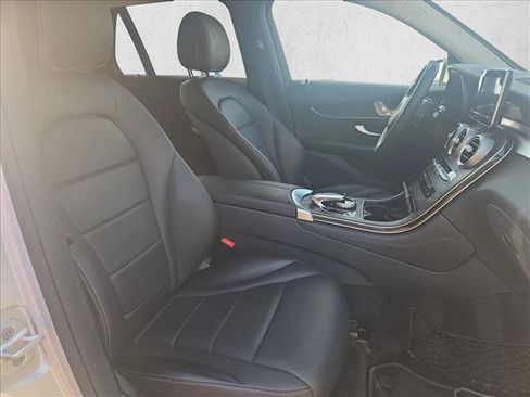 Used 2016 Mercedes-Benz GLC 300 4MATIC image 17