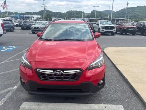 Used 2021 Subaru Crosstrek 2.0i Premium w/ Moonroof Package AWD/4WD image 3