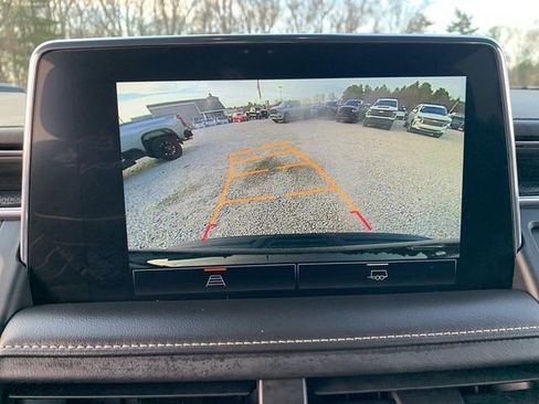 Used 2023 GMC Yukon SLT image 28