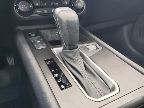 New 2026 Nissan Kicks SV w/ SV Premium Package image 22