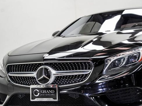 Used 2015 Mercedes-Benz S 550 4MATIC Coupe image 2