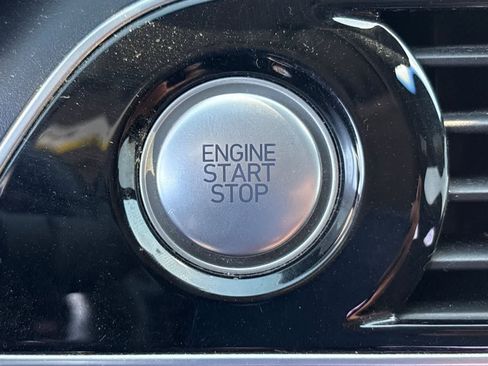 Used 2019 Genesis G70 3.3T Dynamic RWD image 23