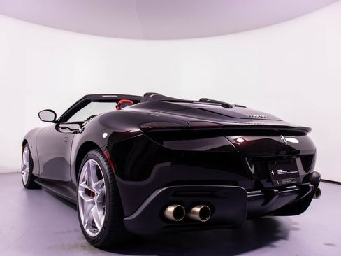 Certified 2024 Ferrari Roma Spider image 25
