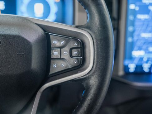 Used 2025 Ford Bronco Outer Banks image 37