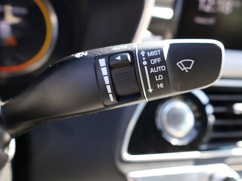 Used 2023 Genesis G70 3.3T w/ Sport Advanced Package image 52