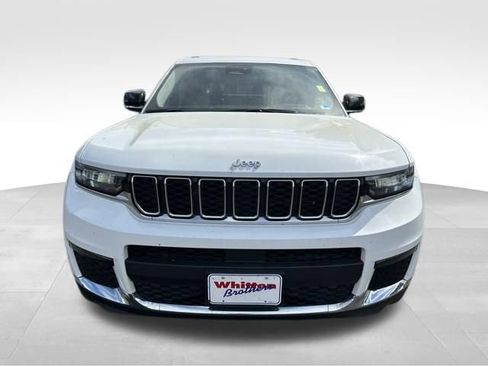 Used 2022 Jeep Grand Cherokee L Limited image 11