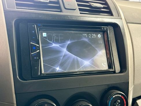 Used 2010 Toyota Corolla LE FWD image 14