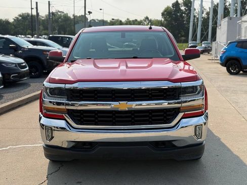 Used 2018 Chevrolet Silverado 1500 LT w/ All Star Edition AWD/4WD image 3