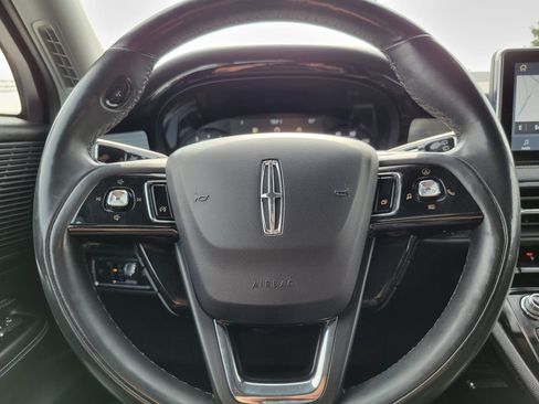 Used 2020 Lincoln Corsair AWD w/ Equipment Group 101A image 11