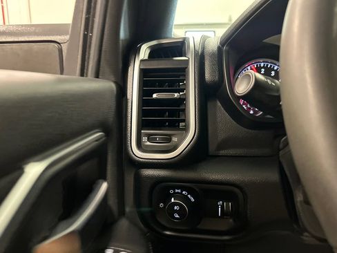 Used 2026 RAM 2500 Big Horn AWD/4WD image 18