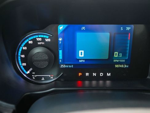 Used 2022 Ford Bronco Outer Banks AWD/4WD image 35