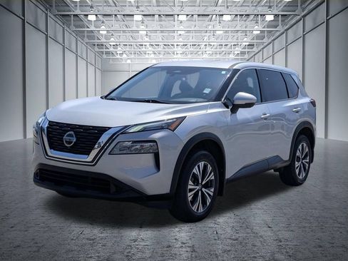 Used 2021 Nissan Rogue SV FWD image 4